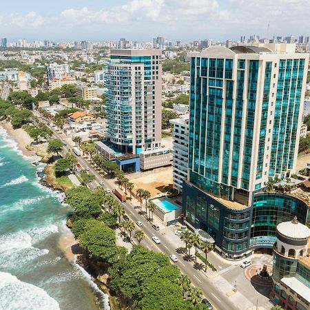 Hotel Catalonia Santo Domingo Exterior foto Aerial view of the hotel